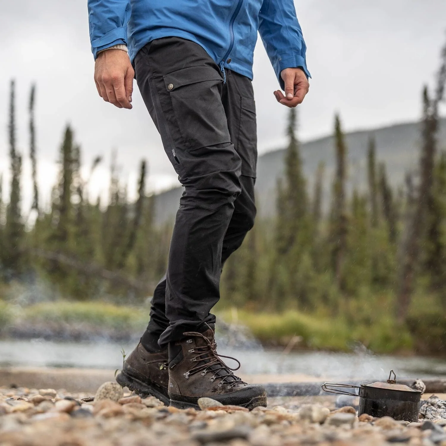 Abisko Hybrid Trail Trousers M - Image 17