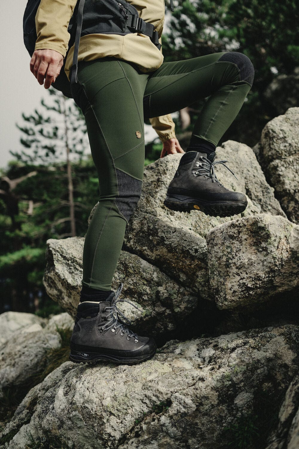 Abisko Trekking Tights HD W - Image 24