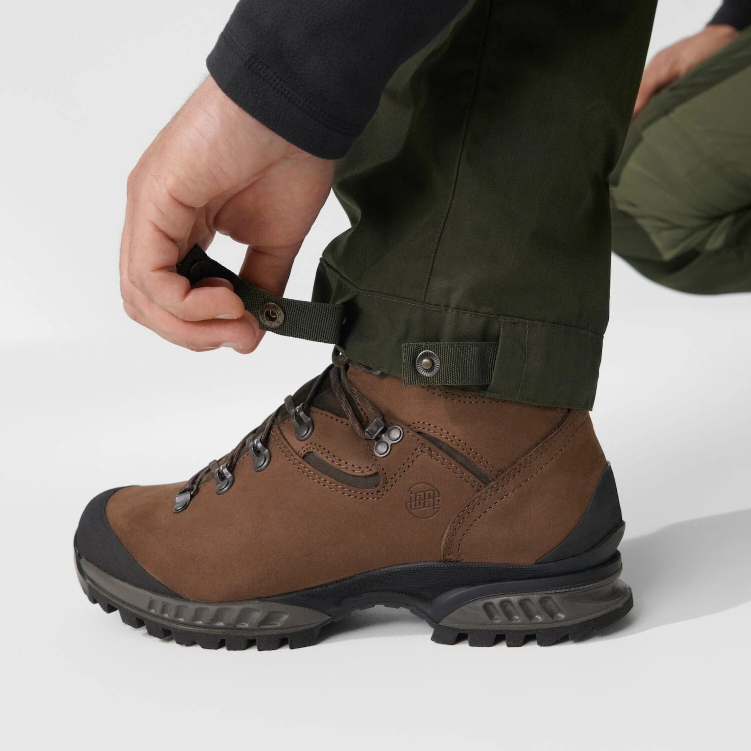 Keb Gaiter Trousers M - Image 9