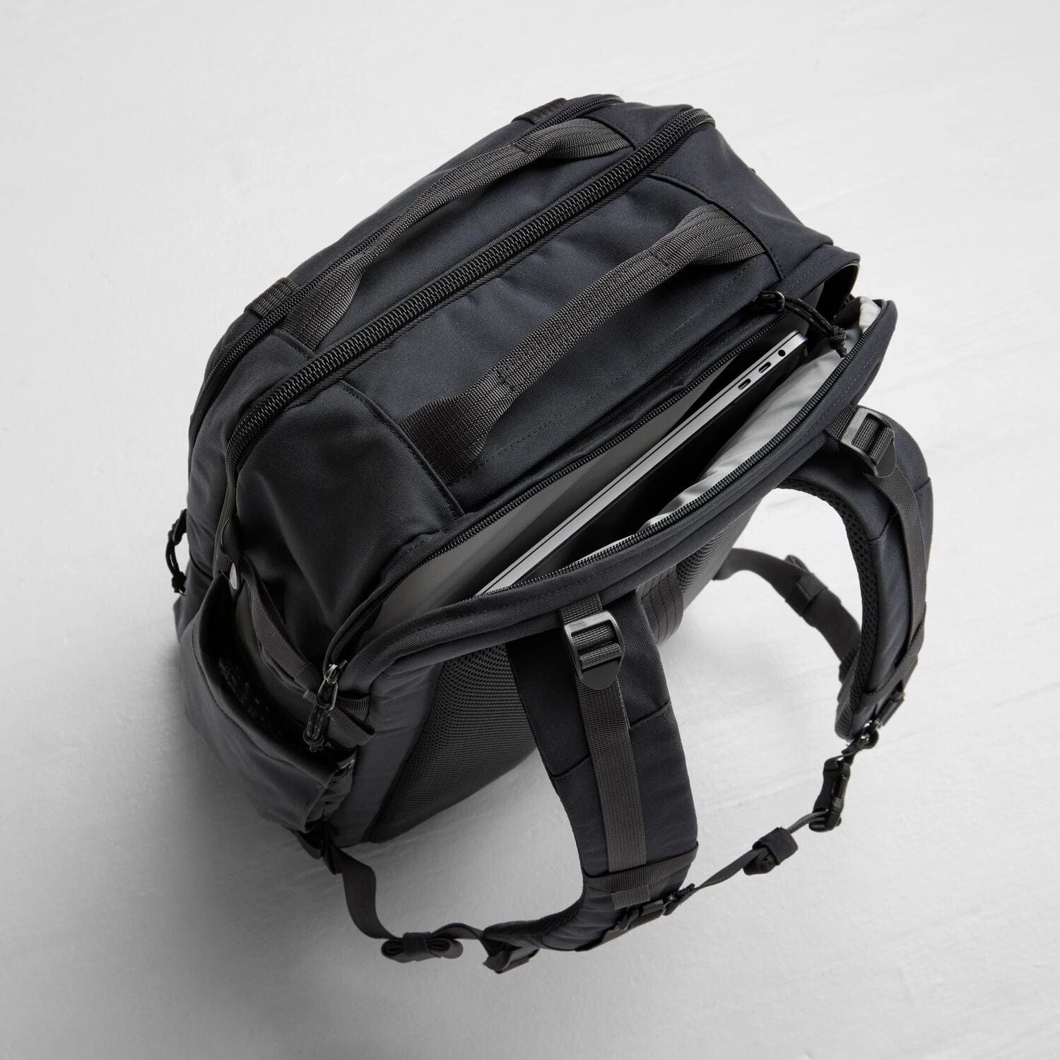 Färden Carry-On Pack - Image 7