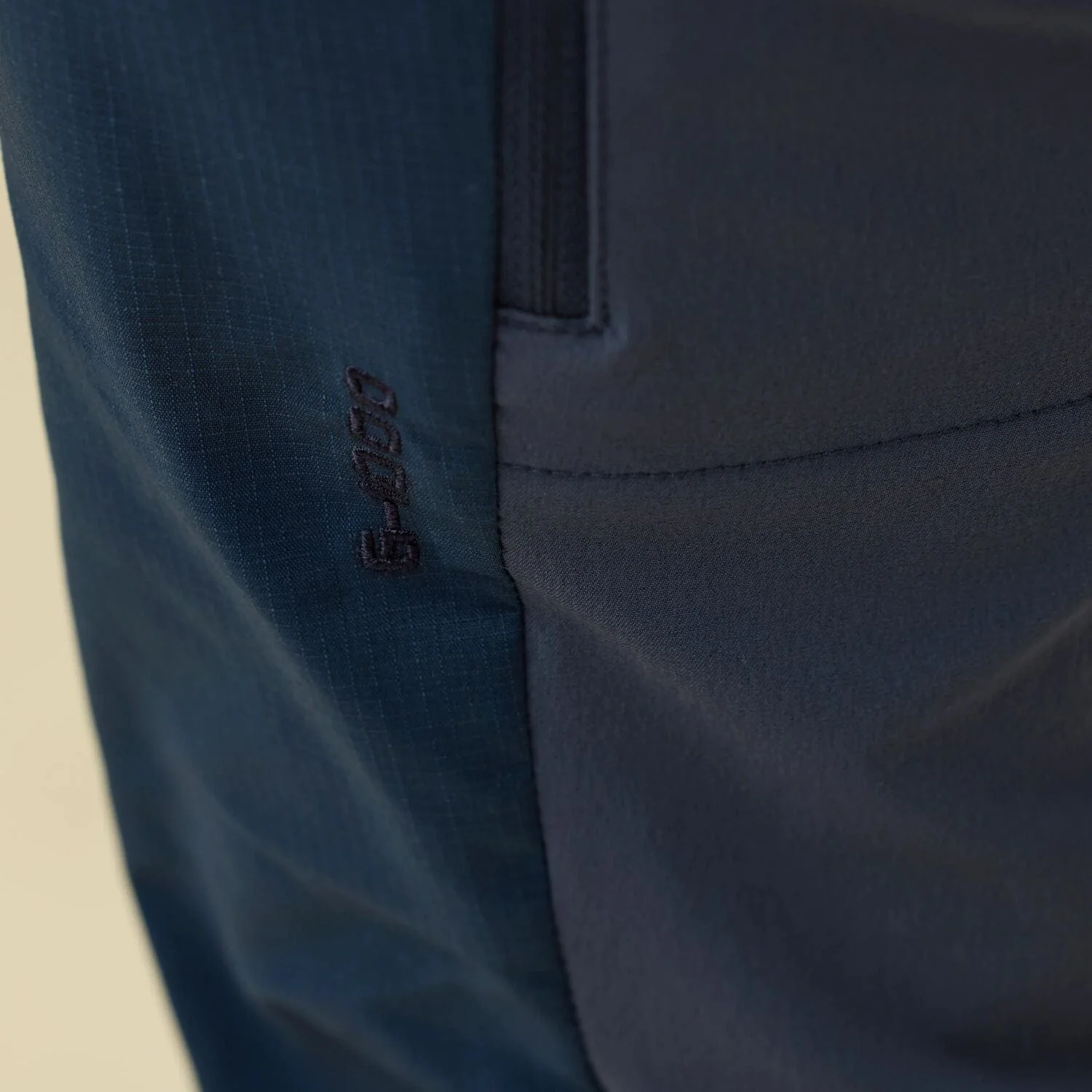 Hoja Hybrid Trousers W - Image 7