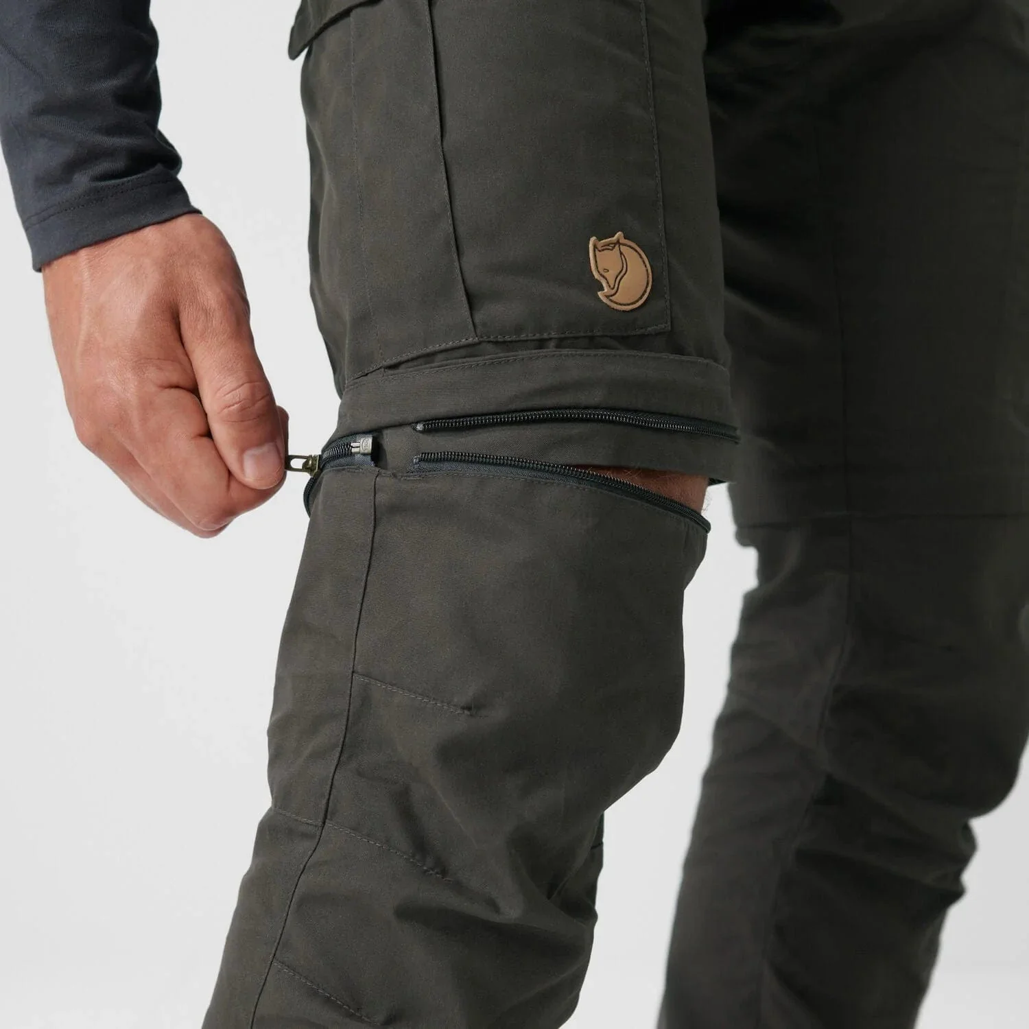 Karl Pro Zip-off Trousers M - Image 3