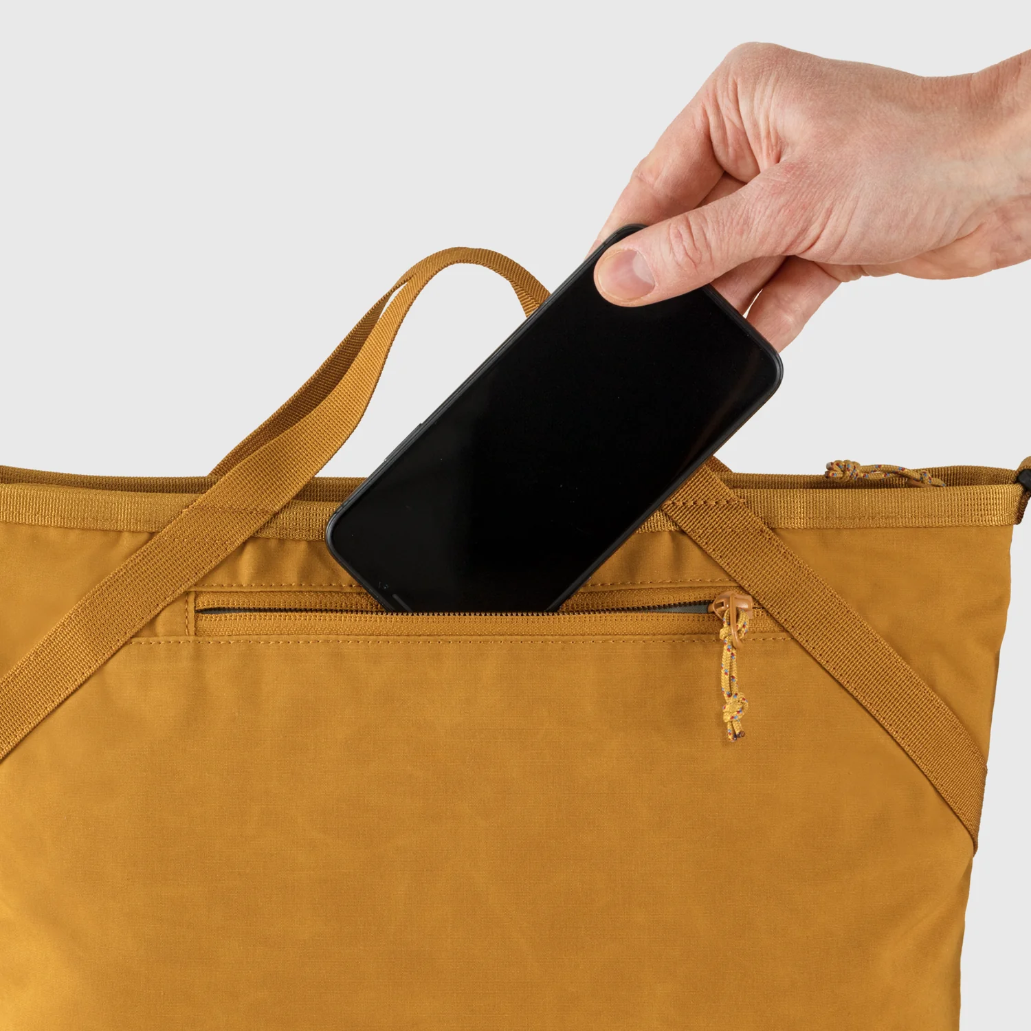 Vardag Crossbody - Image 19